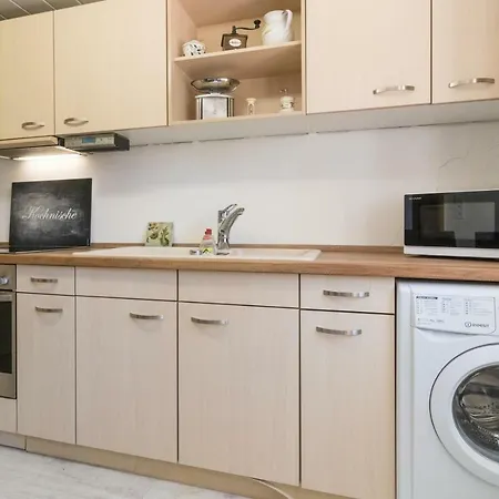 Villa-doerr 100 M² + 1500m² Garten Woerrstadt
